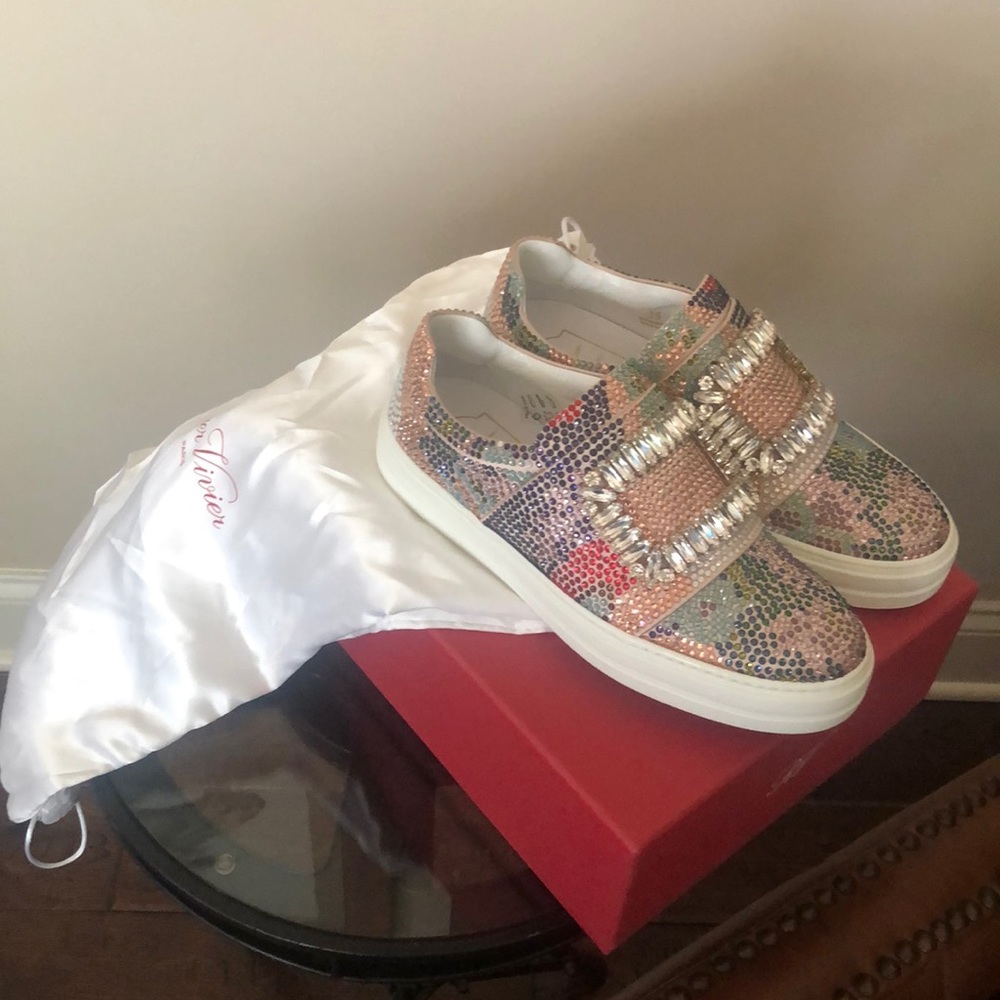 Roger Vivier crystal sneakers Size 35/5 Ret.$2010